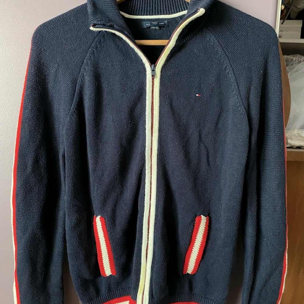 Tommy Hilfiger zip sweater, stylish and comfy